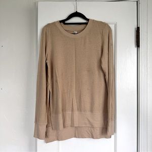 Long sleeve tee in Gravel